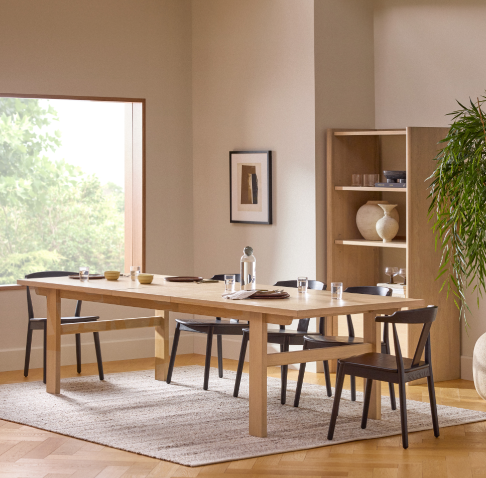 Extendable Dining Table